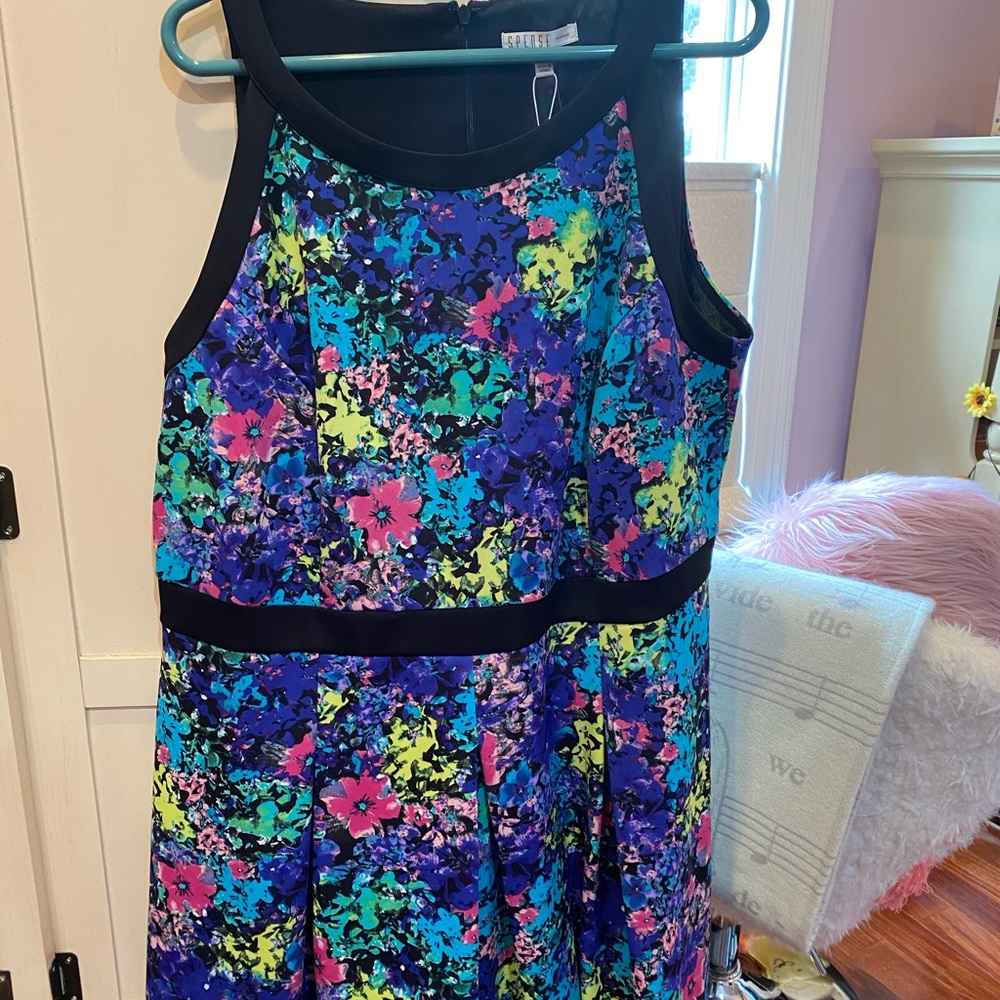 Sleeveless Floral Multicolored Dress-Size 20